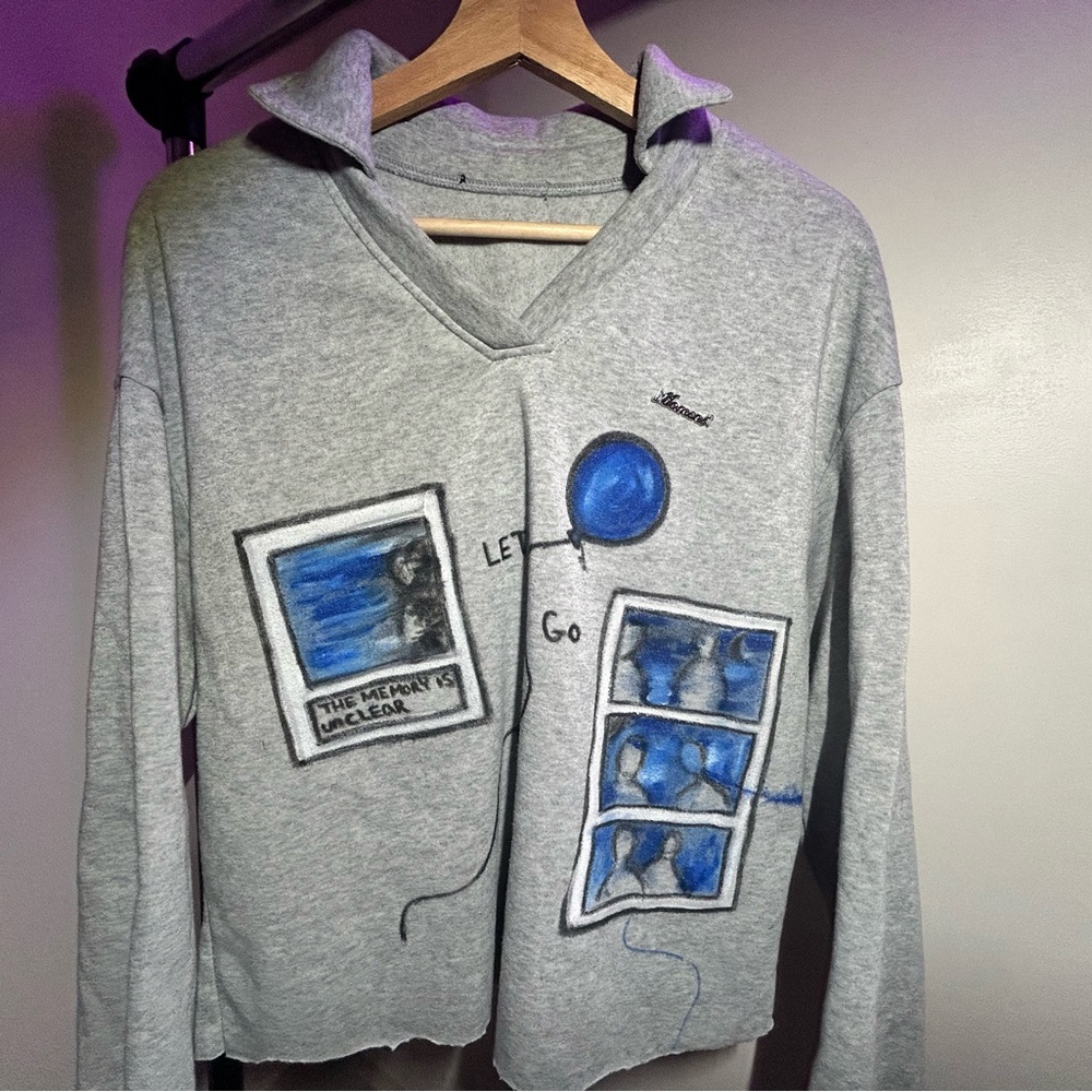 Unique Graphic Gray Sweatshirt